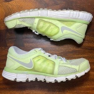 Women's Nike Dual Fusion ST2 Breathe Women’s Running Shoes